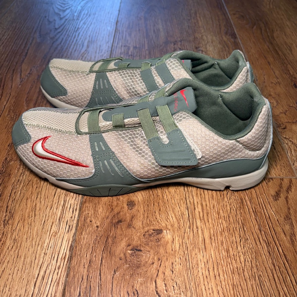 Nike 2006 y2k Strap Running Sneakers Rare Olive Green Womens 9.5 Red Swoosh VTG